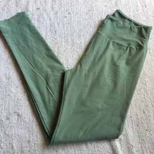 Solid OS sage green lularoe leggings